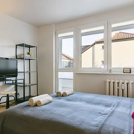 Apartments4rent Airport *